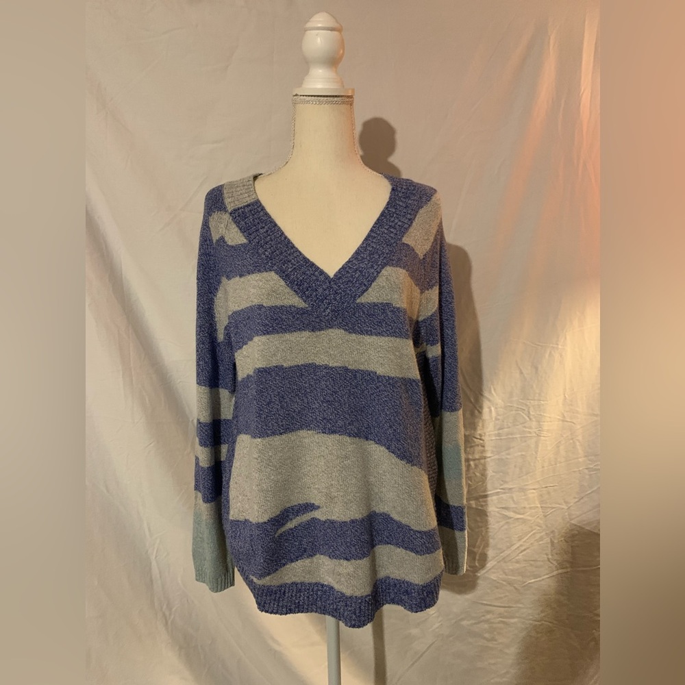 Nic+Zoe Striped V-Neck Sweater - Blue and Gray